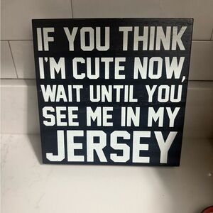 Black/White Wooden Wall Art 8X8